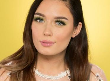 MAQUILLAGE DE PRINTEMPS : METTEZ-VOUS AU VERT !